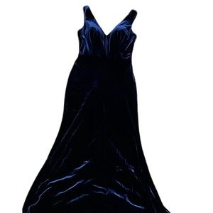 Revelry Navy velvet Dakota bridesmaid dress.  Size 12